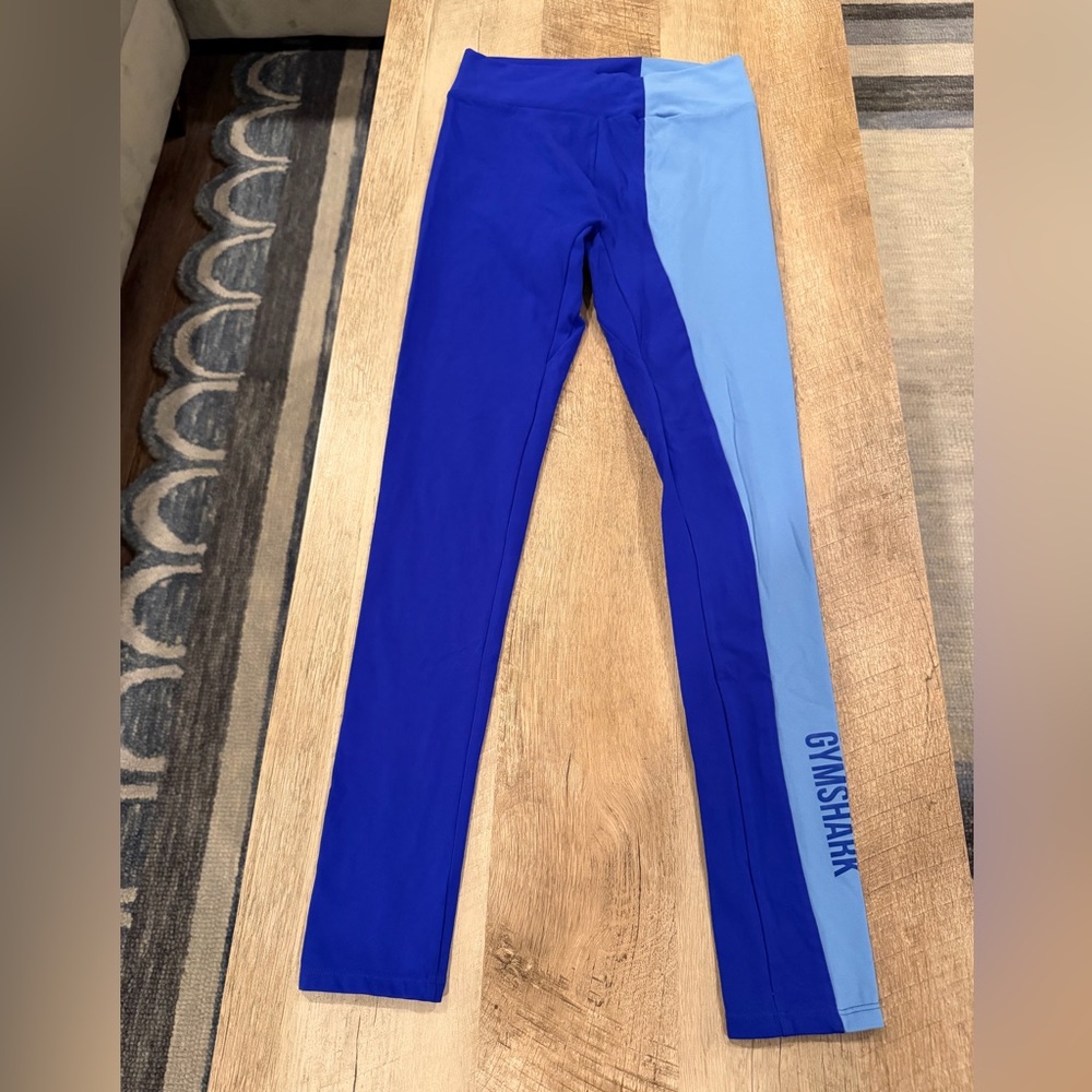 Gymshark women’s Two-Tone Blue Leggings